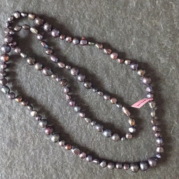 Jewelry - Genuine Peacock Cultured Pearl strand